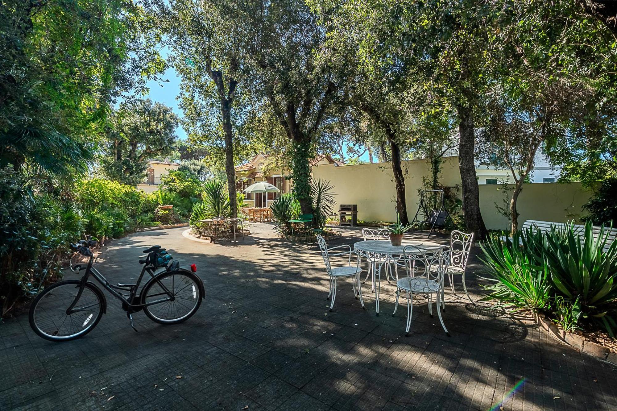 Exclusive Charming Villa - Free Parking 400 Mq Garden - Rome Airport - Roseto Villa Dream Fregenae Bagian luar foto