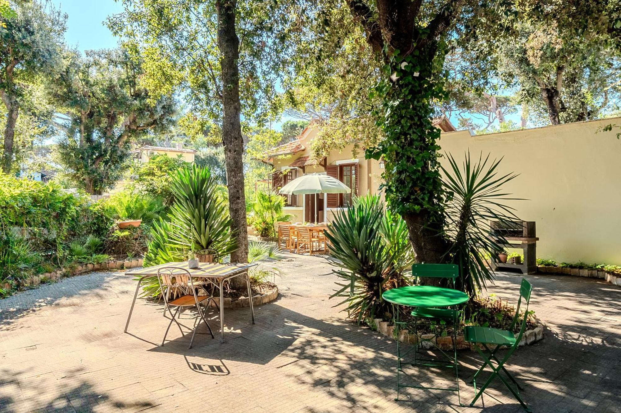 Exclusive Charming Villa - Free Parking 400 Mq Garden - Rome Airport - Roseto Villa Dream Fregenae Bagian luar foto