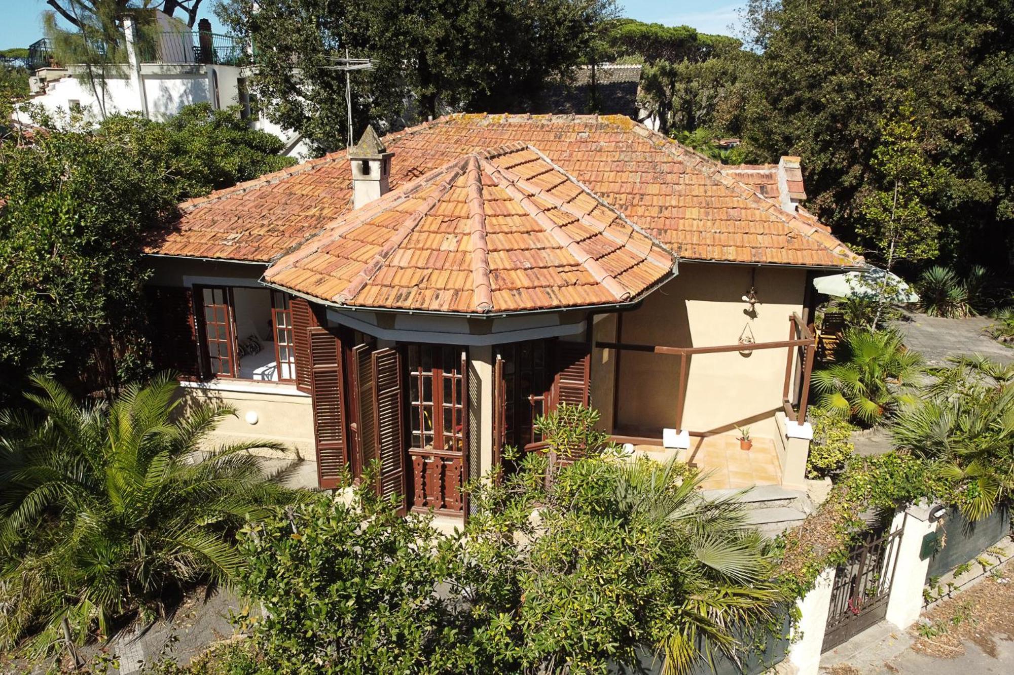 Exclusive Charming Villa - Free Parking 400 Mq Garden - Rome Airport - Roseto Villa Dream Fregenae Bagian luar foto